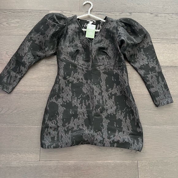 H&M Womens Black Jacquard Dress sz Large - Picture 1 of 16